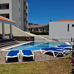 Madeira Caniço