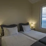 Madeira Caniço